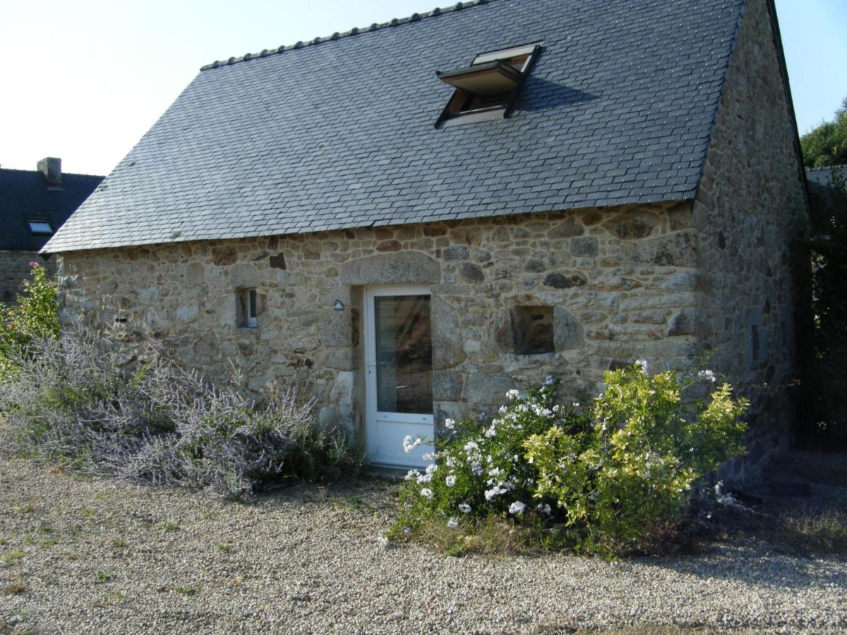 Les chambres du Manoir de Kerhel Locoal-Mendon Extérieur photo