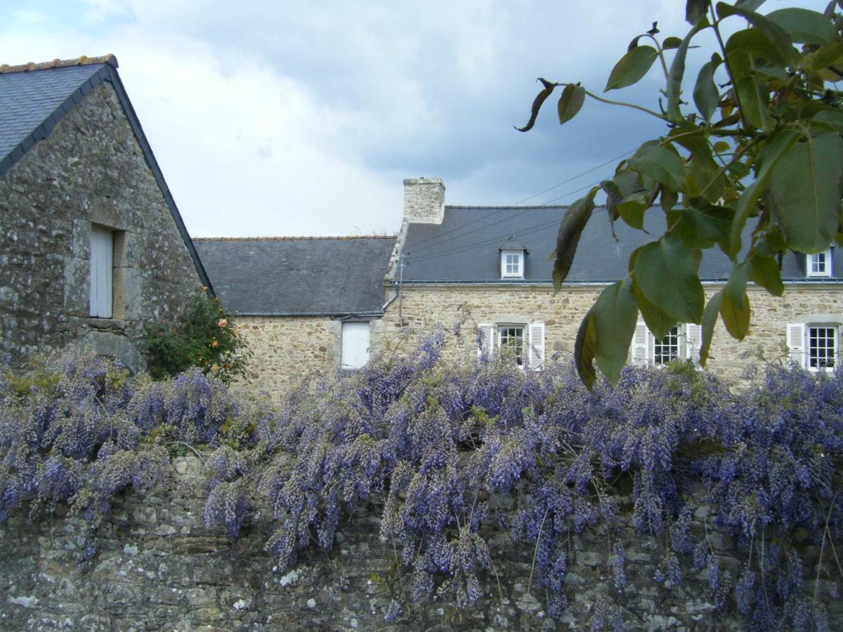 Les chambres du Manoir de Kerhel Locoal-Mendon Extérieur photo